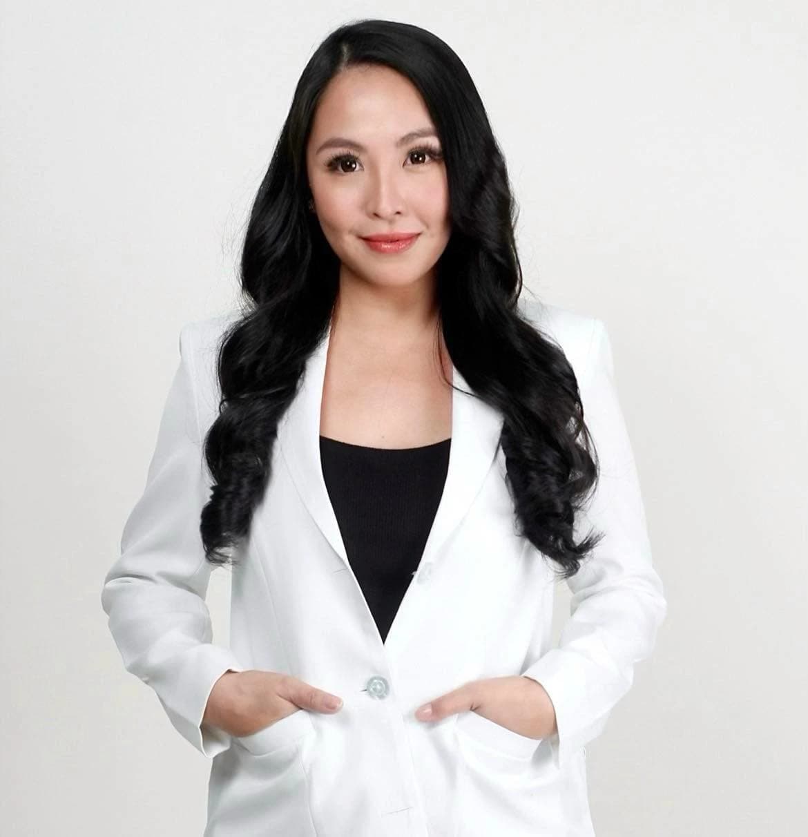 Dr. Cristina Cuenca